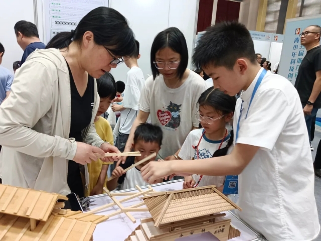 20250529_083948_007.jpg 20250529_083948_007.jpg